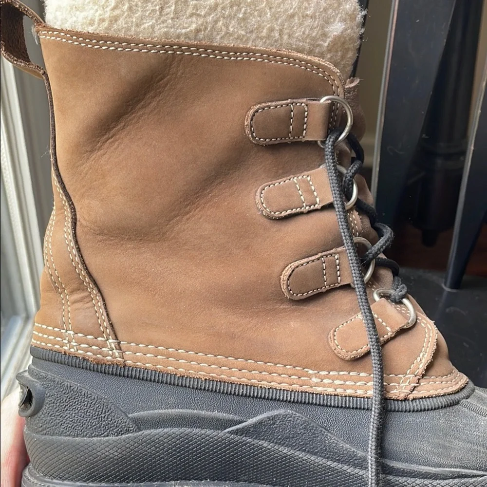 L.L. Bean bean duck